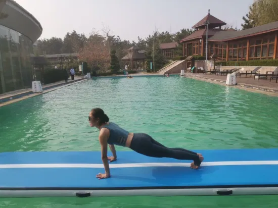 Tappetino per yoga da palestra con tappetino gonfiabile per pista d'aria Airtrack da salto sul pavimento in PVC